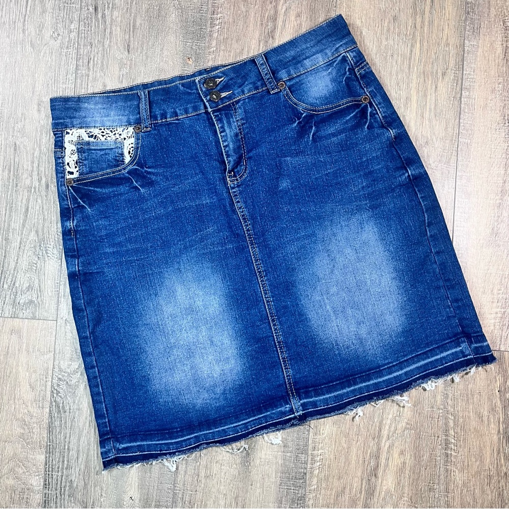 Be Girl Knee Length Raw Hem Lace Denim Skirt Sz XL